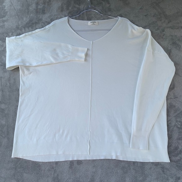 White Knit Sweater Women's 2X Plus Size V-Neck Long Sleeve Pullover Minimalist - Picture 1 of 12